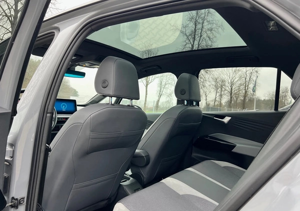 Volkswagen ID.3 cena 46900 przebieg: 29411, rok produkcji 2020 z Brusy małe 137
